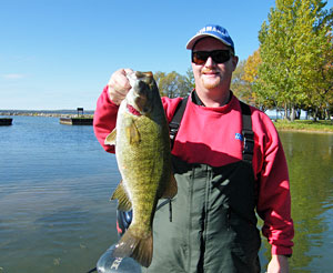 Big Mullett Lake smallmouth bass caught by Dan Kimmel.