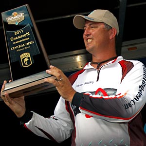 Adrian Smiley take the 2011 Bassmaster Central Open co-angler title on the Arkansas River in Muskogee Oklahoma