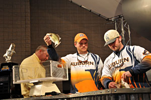Auburn University team anglers weigh-in during the 2010 Bassmaster College Classic