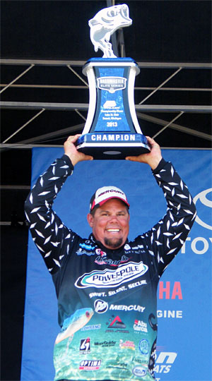 Chris Lane gets his 2014 Bassmaster Classic spot courtesy of his August 22-25, 2013 Elite Series Plano Championship Chase victory on Lake St Clair