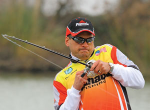 Pro angler Dave Wolak joins the Pinnacle Fishing pro bass team for 2010
