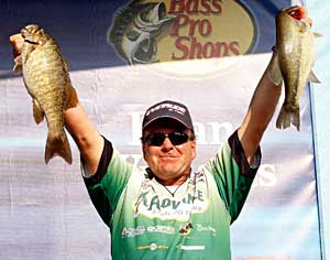 Davy Hite wins his 8th Bassmaster title by more than 8 pounds on Pickwick Lake at the Elite Series Alabama Charge