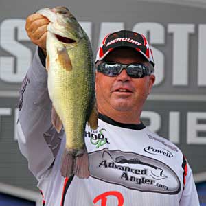 Phoenix Arizona pro John Murray sits in second place 10 pounds behind leader Denny Brauer on day three of the 2011 Elite Series Diamond Drive on the Arkansas River