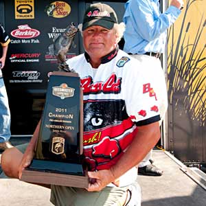 Kelly Pratt leads wire-to-wire to win the 2011 B.A.S.S. Northern Open on the James River and a spot in the 2012 Bassmaster Classic Kelly Pratt leads wire-to-wire to win the 2011 B.A.S.S. Northern Open on the James River and a spot in the 2012 Bassmaster Classic