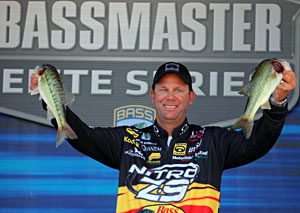 Kevin VanDam maintins second place after day three of the 2011 Pride of Georgia Elite Series event