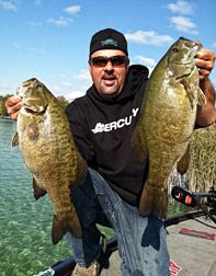 Mark Zona presents Giant Smallmouth Techniques, the seminar Friday, January 11, 2013 at 2PM on Lake Ultimate at the Ultimate Fishing Show Detroit
