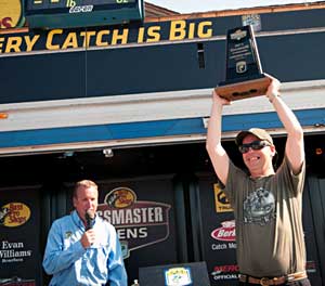 Michael Rinaldi takes the 2011 B.A.S.S. Northern Open James River co-angler title Michael Rinaldi takes the 2011 B.A.S.S. Northern Open James River co-angler title
