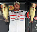 Newaygo Michigan pro angler Nate Wellman leads the Bassmaster Northern Open after day one on the Chesapeake Bay