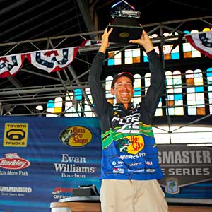 Ott DeFoe wins his first Bassmaster event in his rookie season by beating Edwin Evers by 5 ounces at the 2011 All-Star Championship
