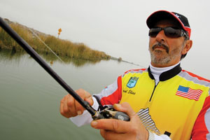 Pro bass angler Paul Elias joins the Pinnacle Fishing team for 2010