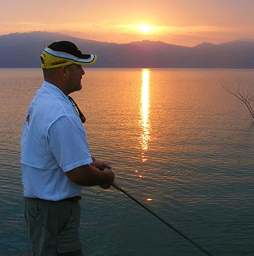 Ron Speed Jr of Ron Speed Jr's Adventures fishing Lake Comedero.