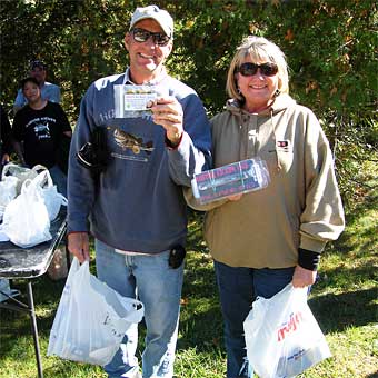 The husband and wife team of TackleThis! 
and Mrs TackleThis! Deb caught a limit of smallmouth bass weighing 11.44 pounds to win the 2012 Fall West MadWags Memorial Members tournament on 
Skegemog Lake