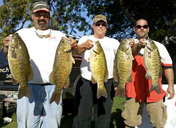 The team of Hardy Tulgestka and Ted Prisbe settled for 2nd place despite this huge 27.81 pounds limit of Lake St Clair smallmouth bass caught during the October 9, 2010 Monsterquest